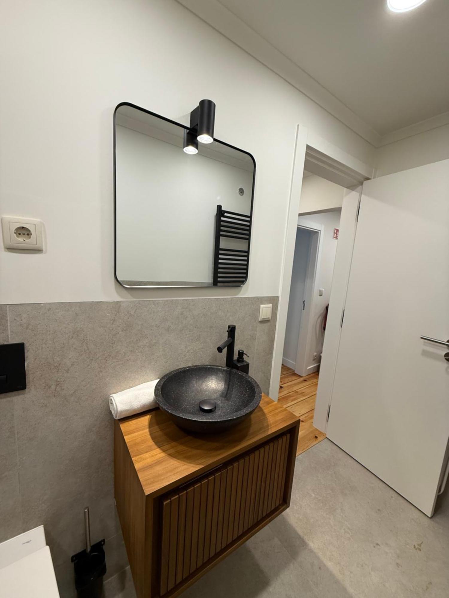 C1 Remodeld Beautiful Charming 2Br Apartment - Bairro Alto Lissabon Exterior foto